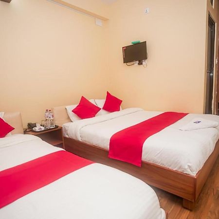 Hotel Dream Light Pokhara Exterior photo